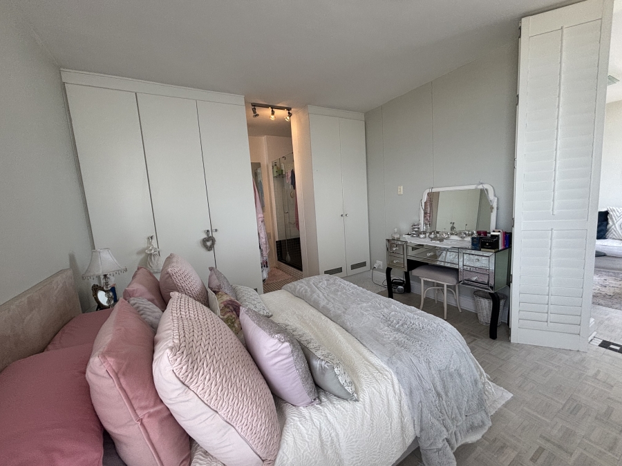 2 Bedroom Property for Sale in Summerstrand Eastern Cape